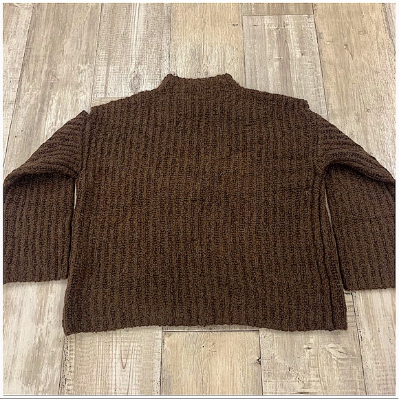 n:Philanthropy Brantley Chunky Knit Sweater with Cutouts - Picture 10 of 10